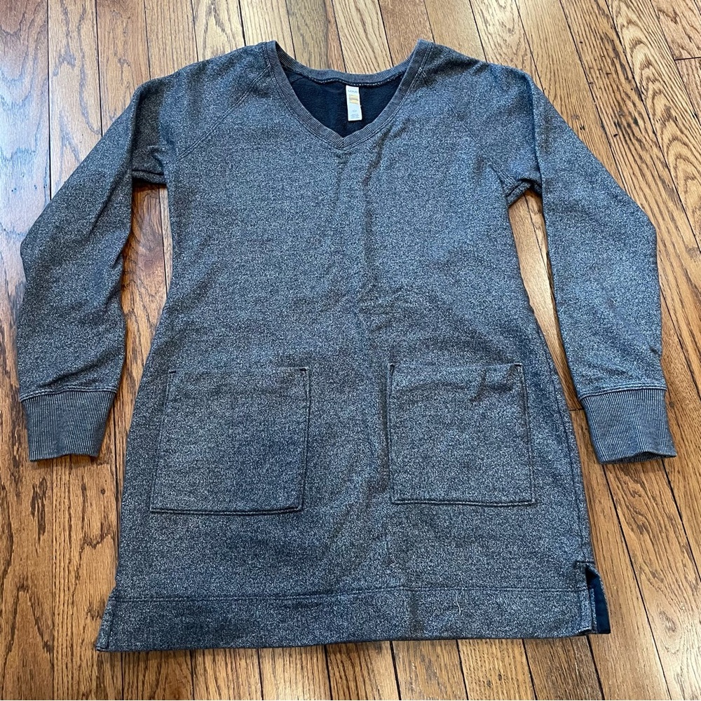 Lolë longline sweatshirt